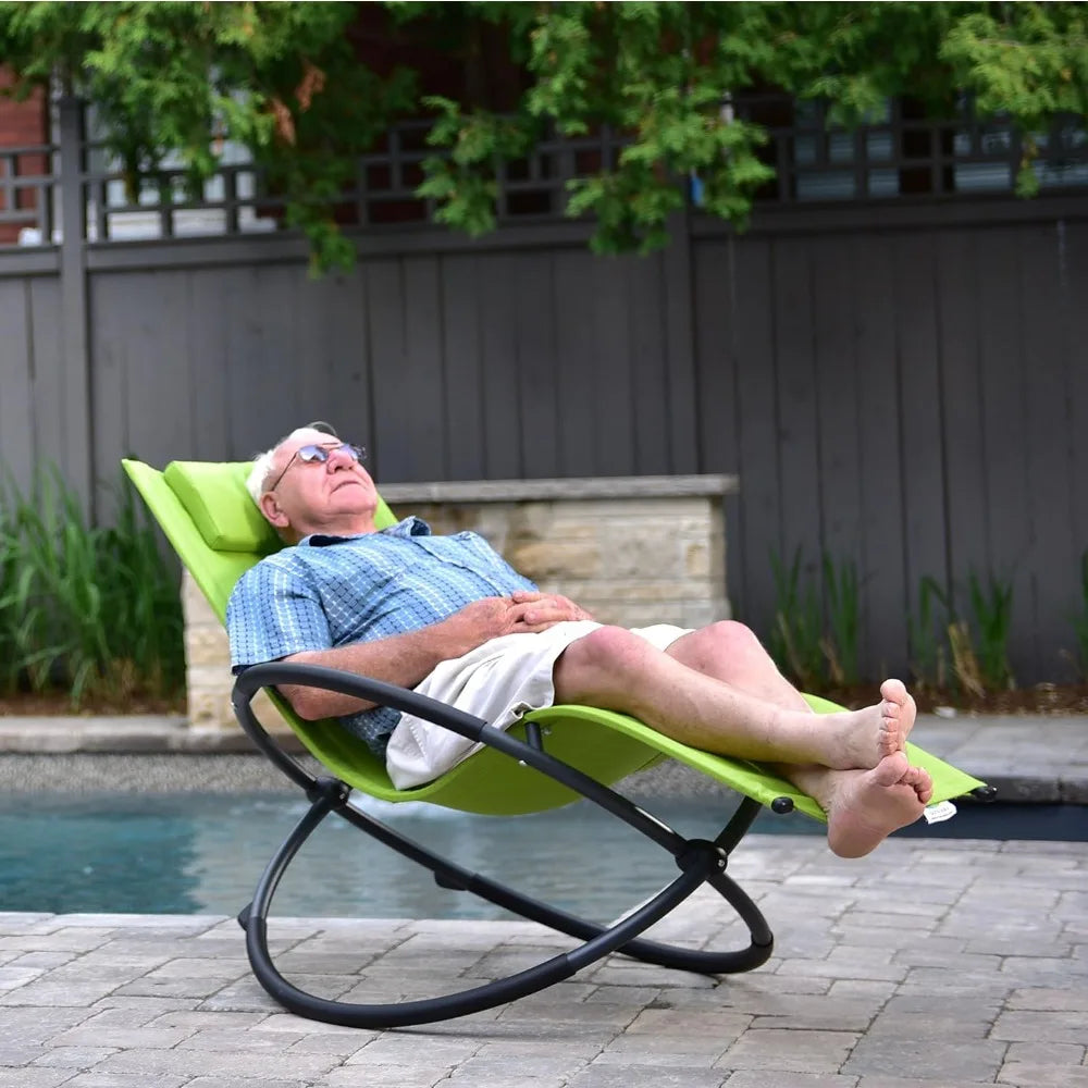 Lightweight Lounger Chair