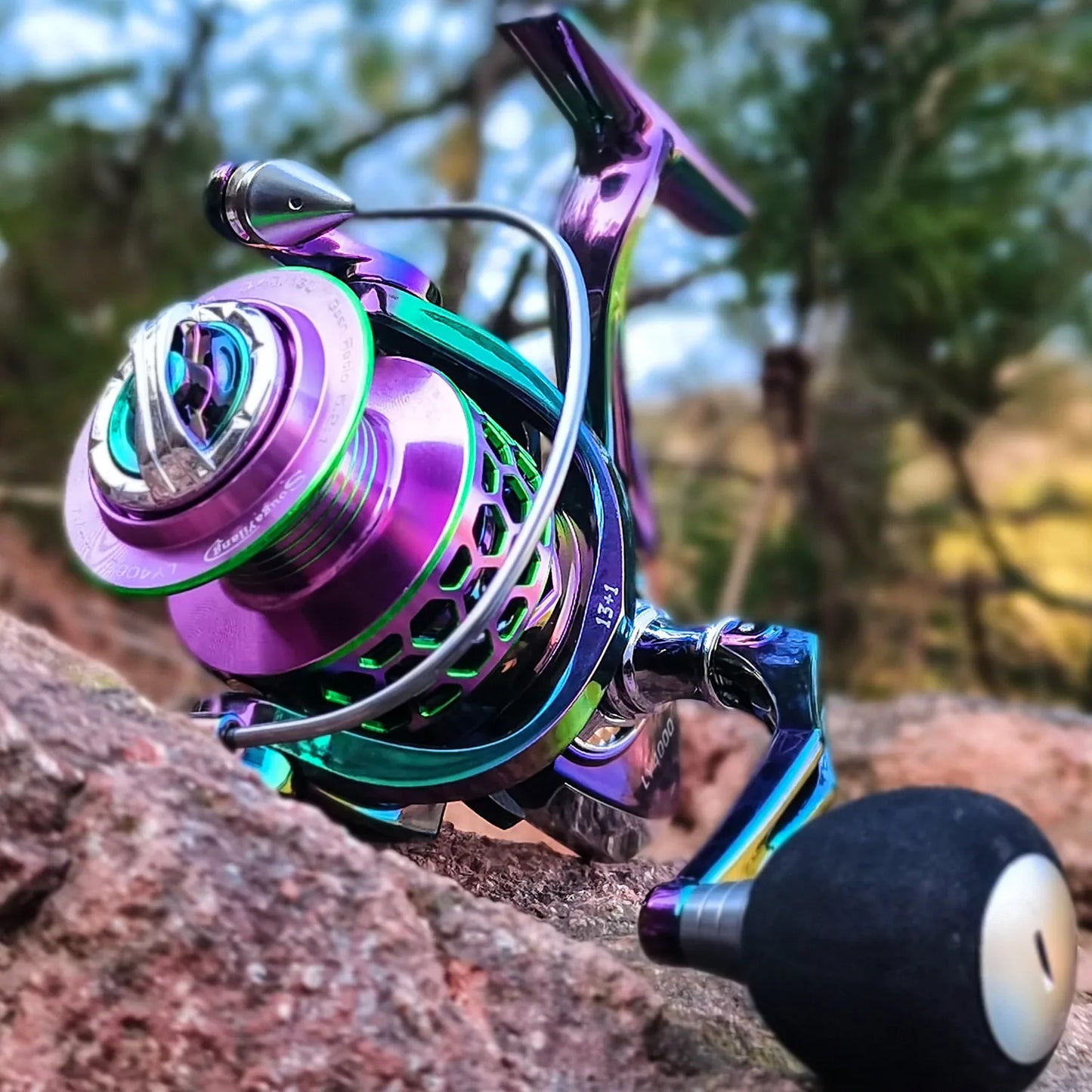 Sougayilang Fishing Reel Colorful Aluminum Spool Ultra Smooth Light Weight Spinning Reel 13+1 BB for Carp Bass Trout Fishing